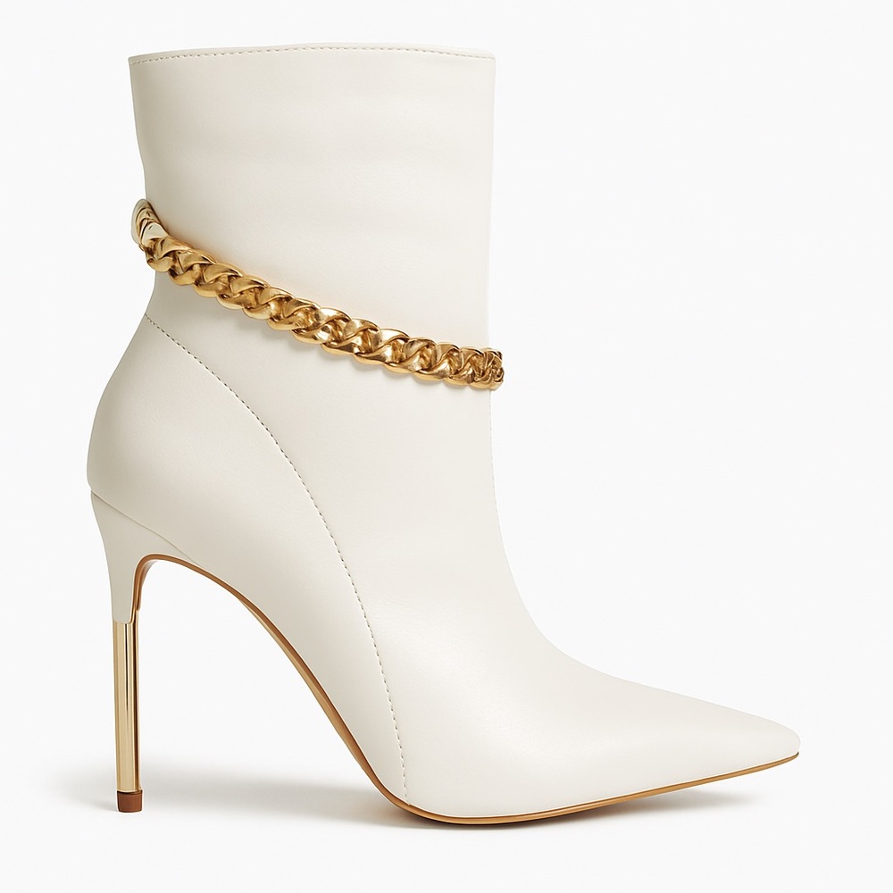 Cape Robbin Joelle White Booties – Size 9 | Gold Chain Detail